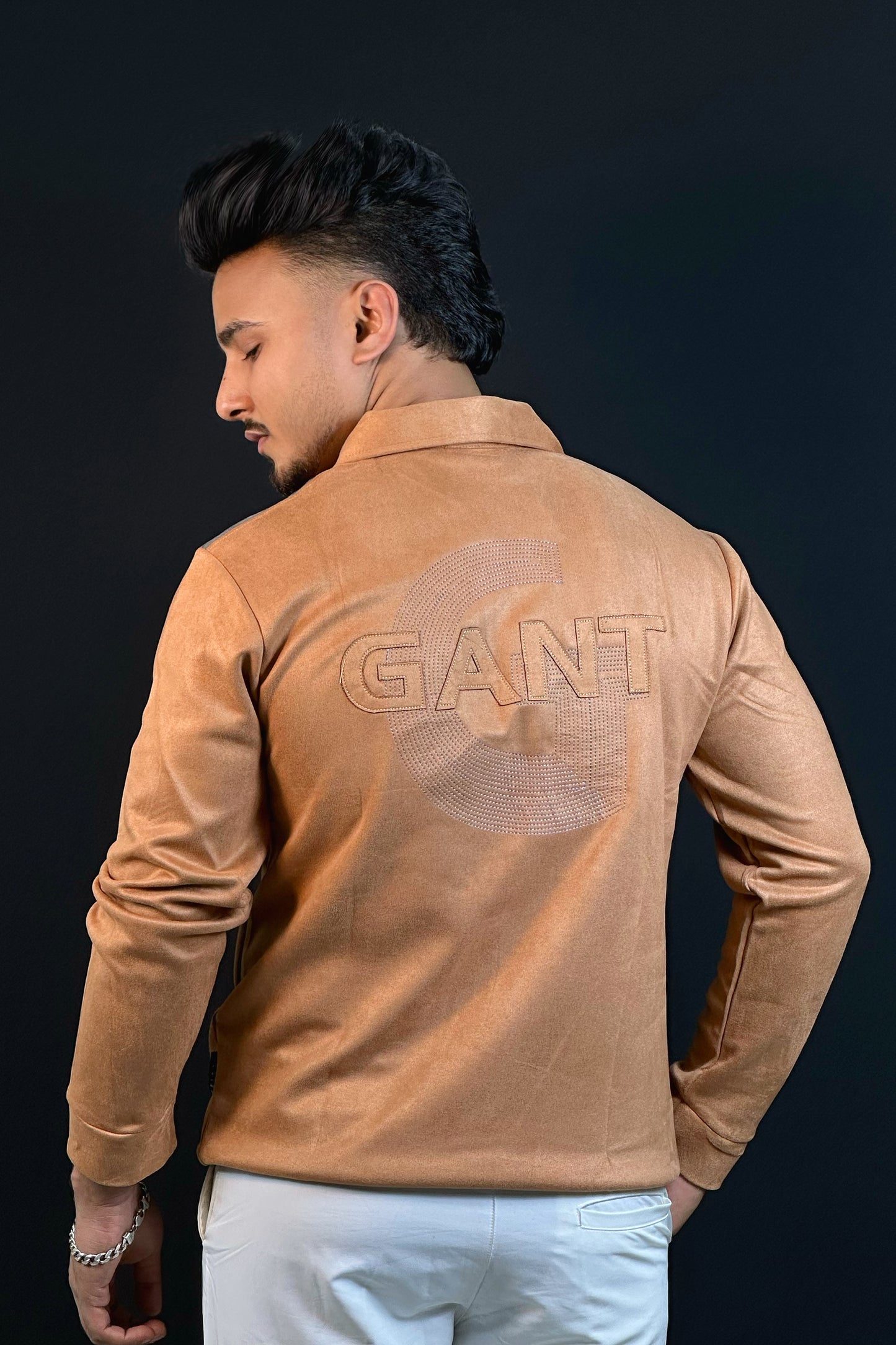 ক্যামেল ব্রাউন কালার ভেলভেট সোয়েটশার্ট-GANT